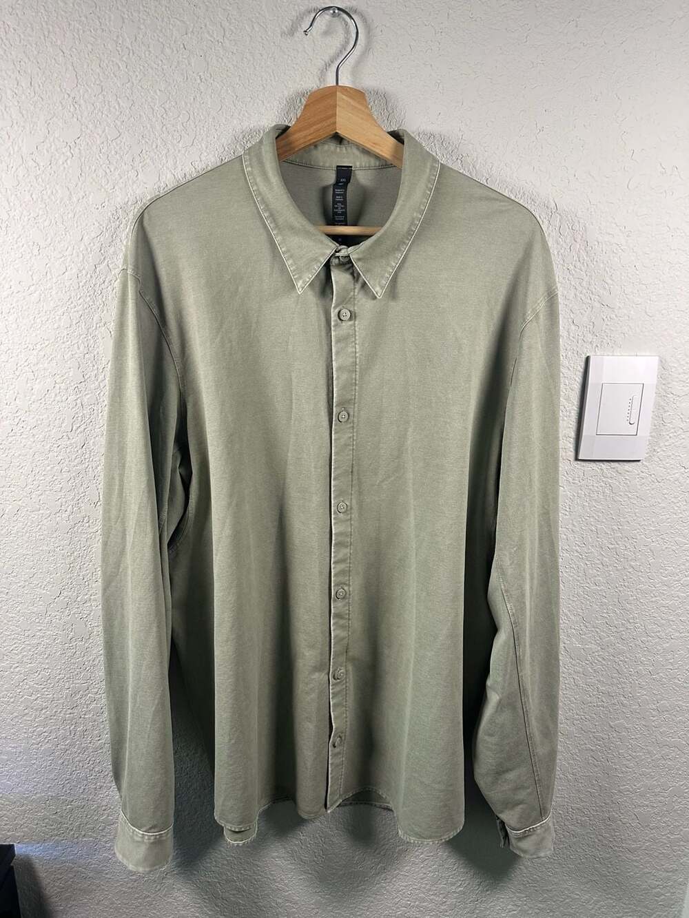 Lululemon Long Sleeve Button Down Shirt Size XXL Green